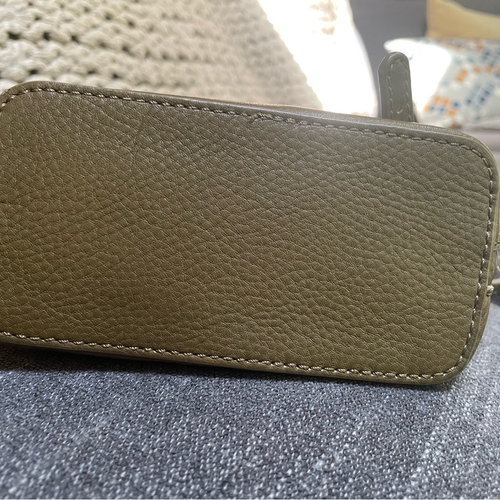 HOBO Nash Olive Green Leather Crossbody Bag - Picture 6 of 7